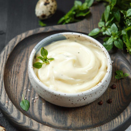 % Майонез на перепелиных яйцах и оливковом масле