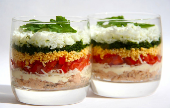 СЛОЕНЫЙ САЛАТ с куриной грудкой